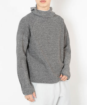 Perforated Wholegarment Knit T