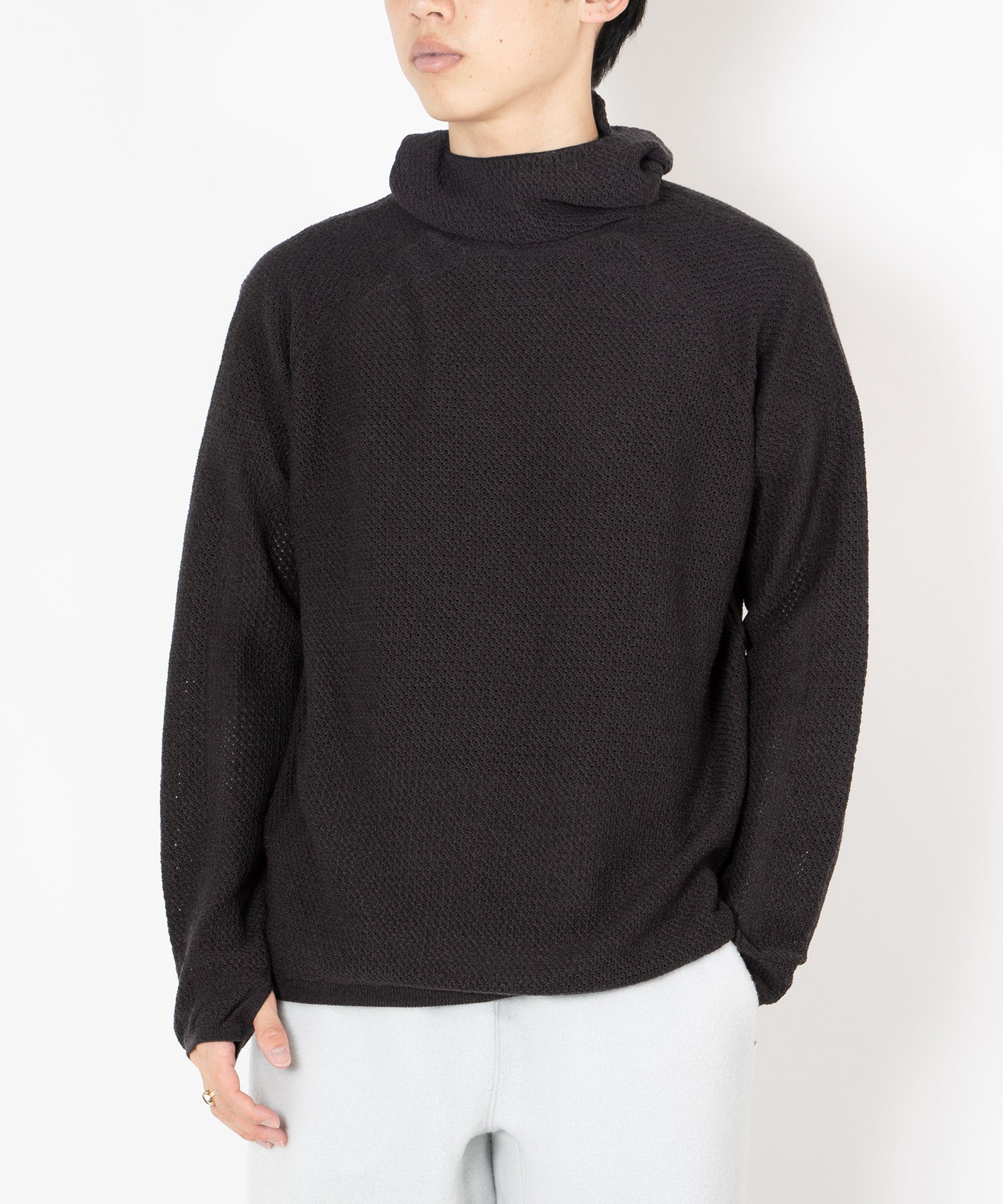 Perforated Wholegarment Knit T