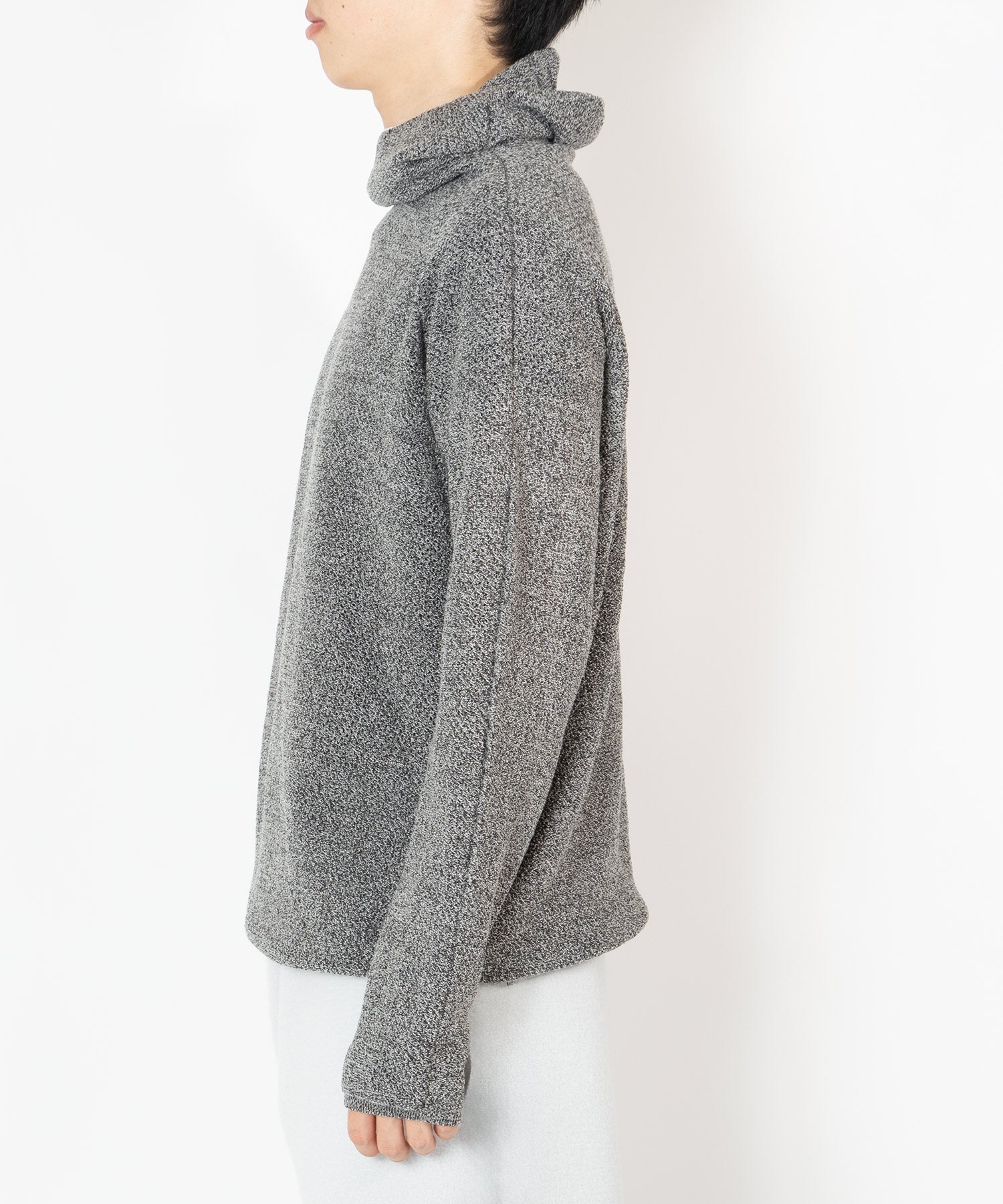 Perforated Wholegarment Knit T