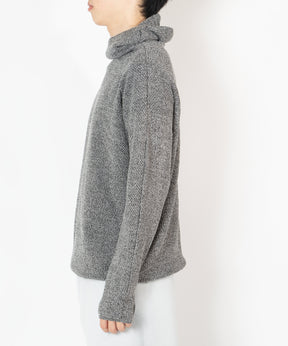 Perforated Wholegarment Knit T