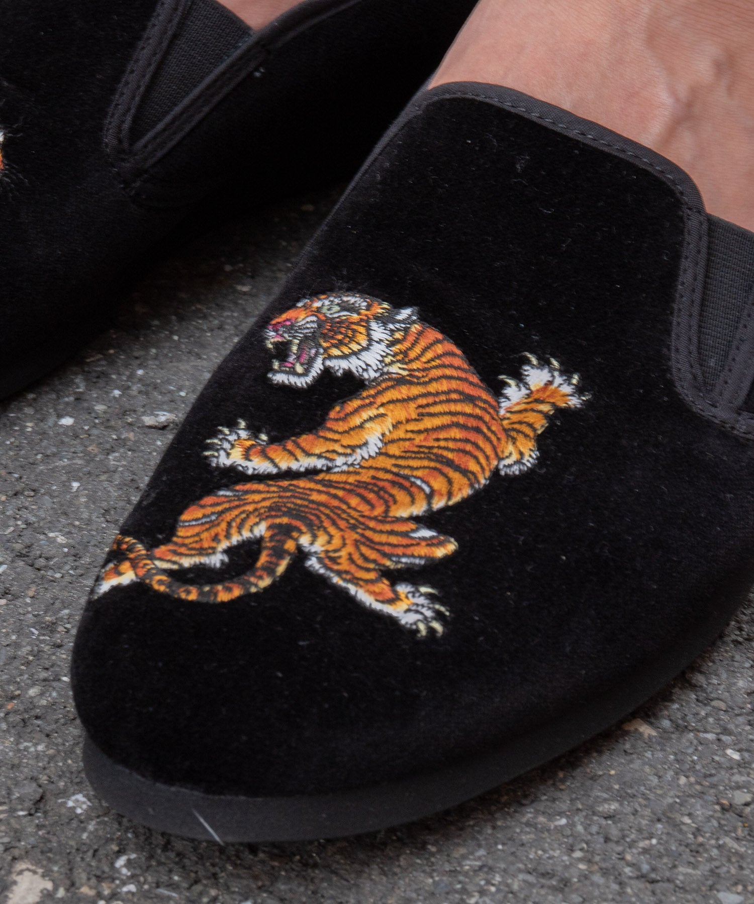 KUNG-FU SHOES