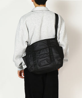 TECH REVERSIBLE ONE SHOULDER BAG