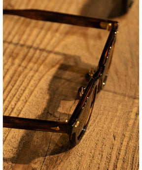 AR46/24 NYC GOLD/DEMI AMBER / GN60