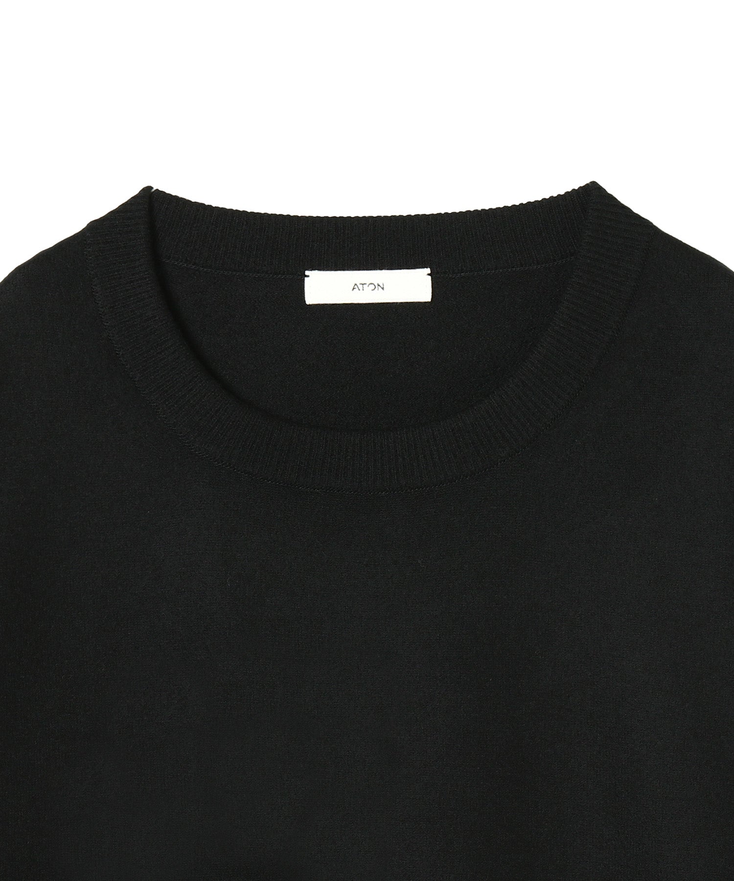 FINE WOOL MELTON | CREWNECK SWEATER