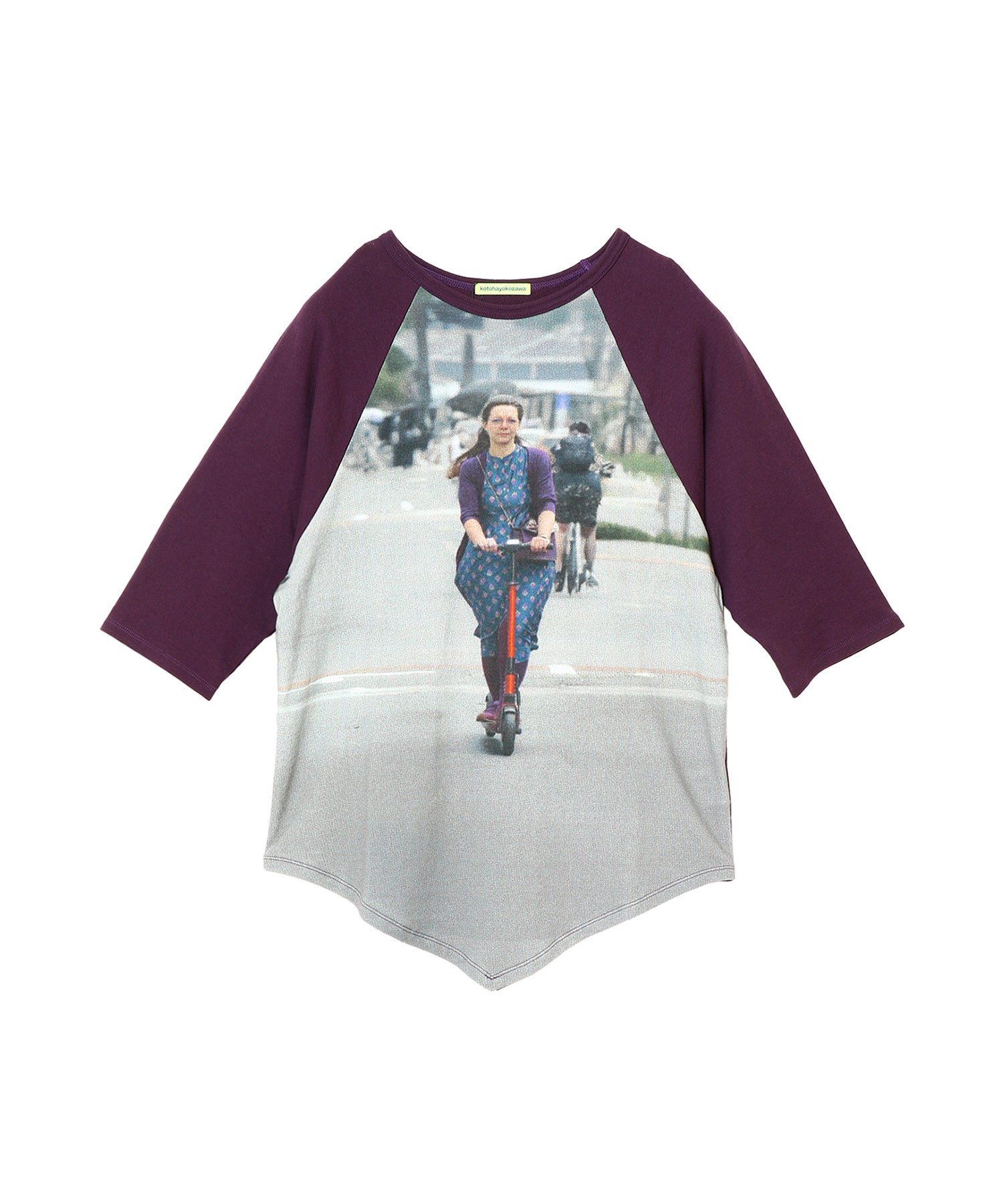 RAGLAN PRINT TEE