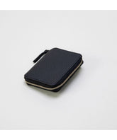 CRISPANIL ROUND PALM WALLET