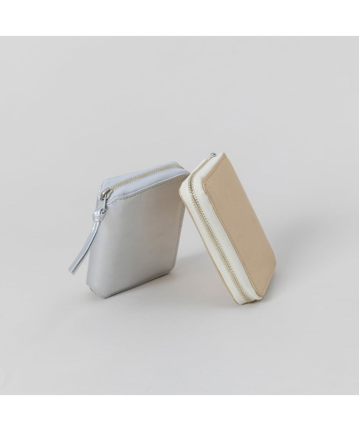 SPRKNG ROUND PALM WALLET