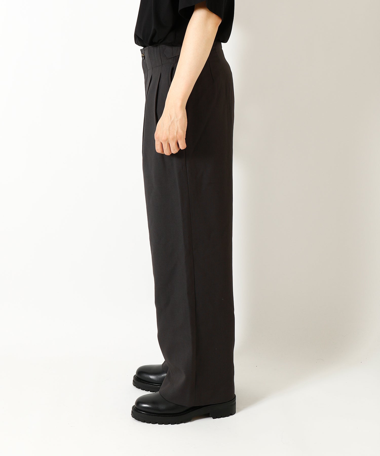 Recycled Polyester Non-Mulesed Wool Gabardine Two Tuck Military Trousers