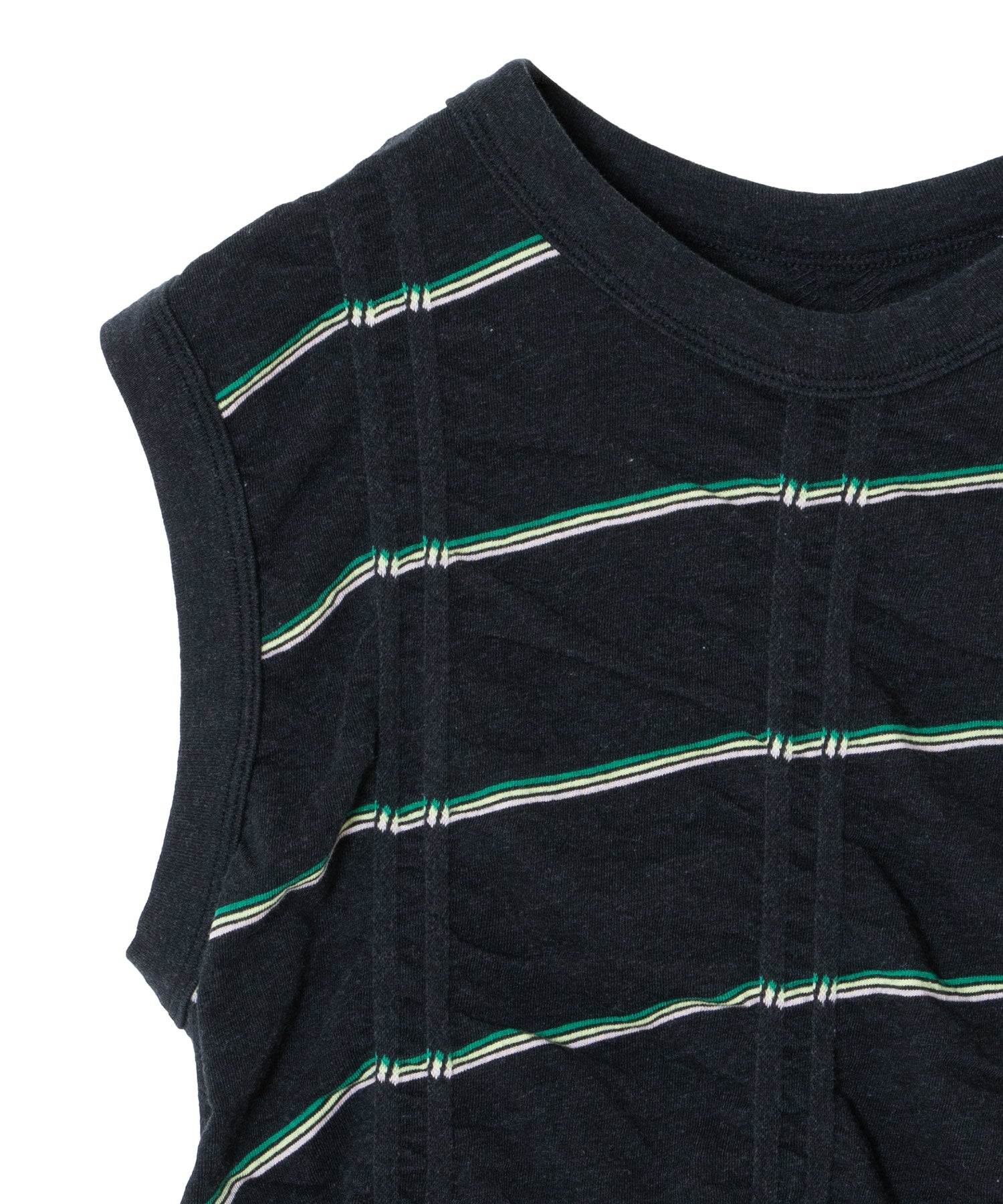 TUCKED JACQUARD BORDER SLEEVELESS