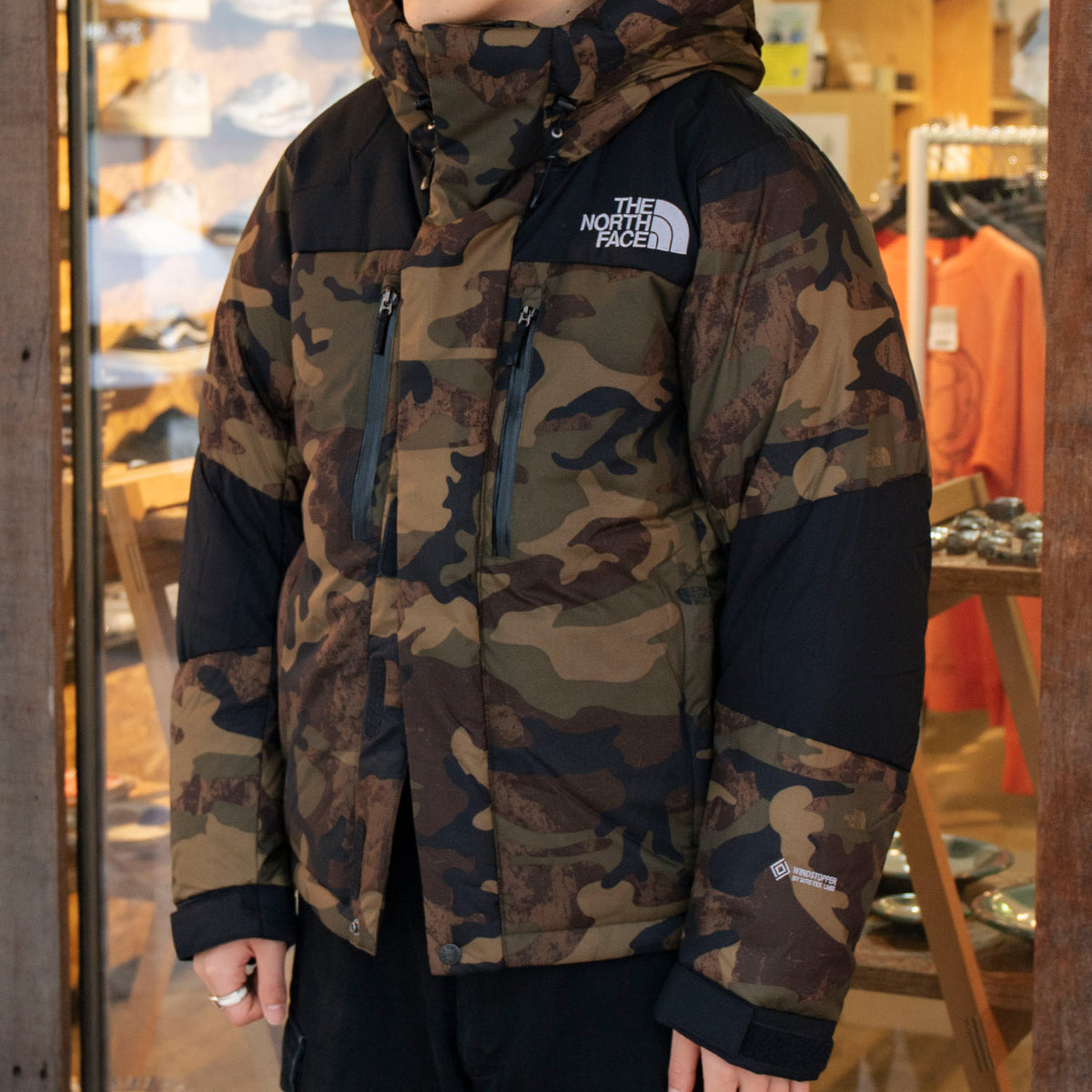 The north face novelty baltro light store jacket