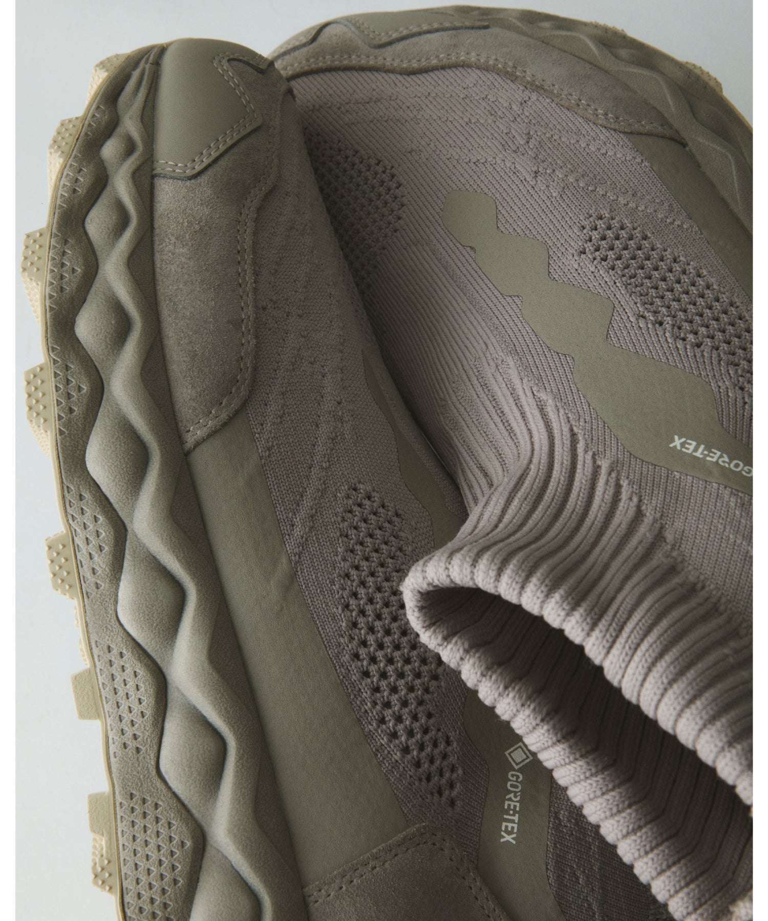 Mizuno x nonnative WAVE MUJIN LS MID GTX