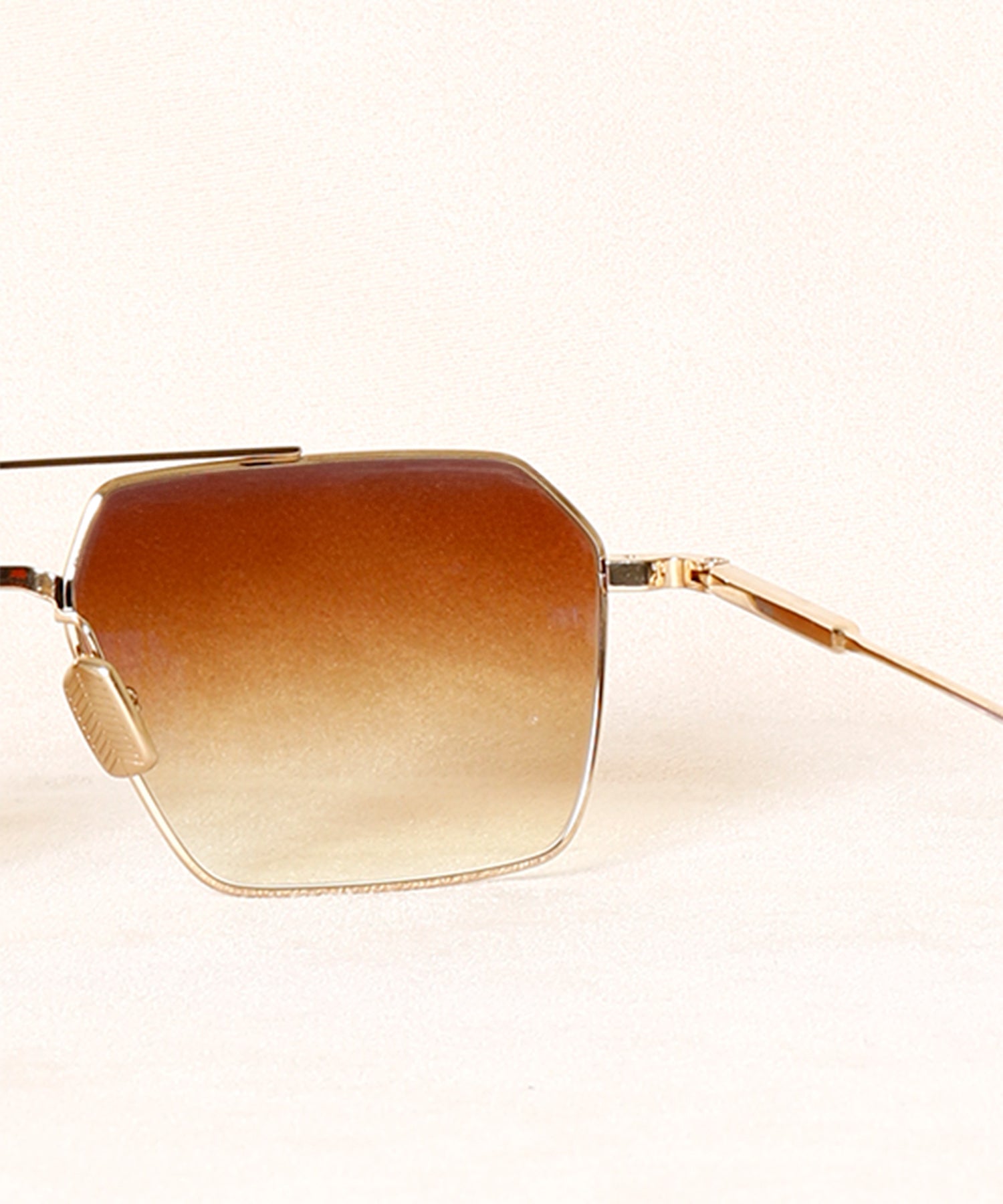 REMM 55 / 16K GOLD/SUN(Spice Brown AR/HD)