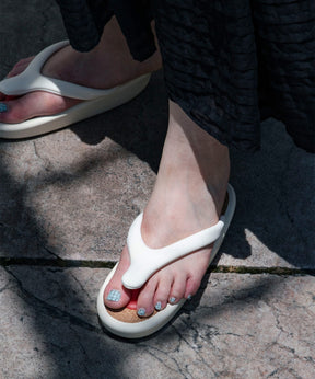 OJOJO 02 / WHITE / RED / WHITE / CORK
