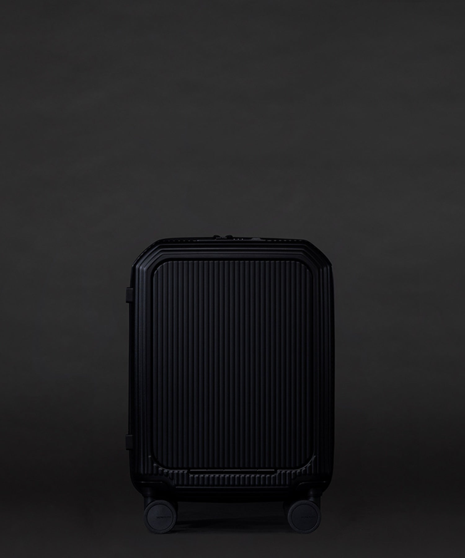SUITCASE PRO OCTA 30 GAIA BLAC