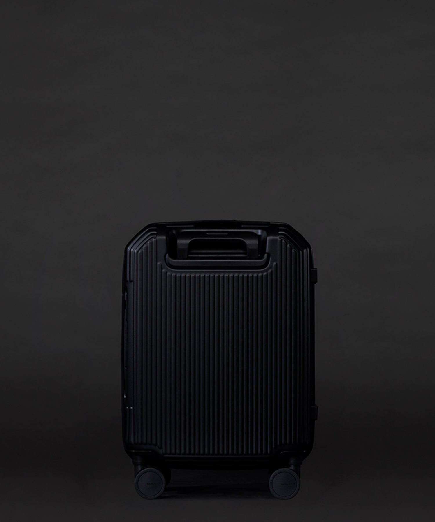 SUITCASE PRO OCTA 30 GAIA BLAC