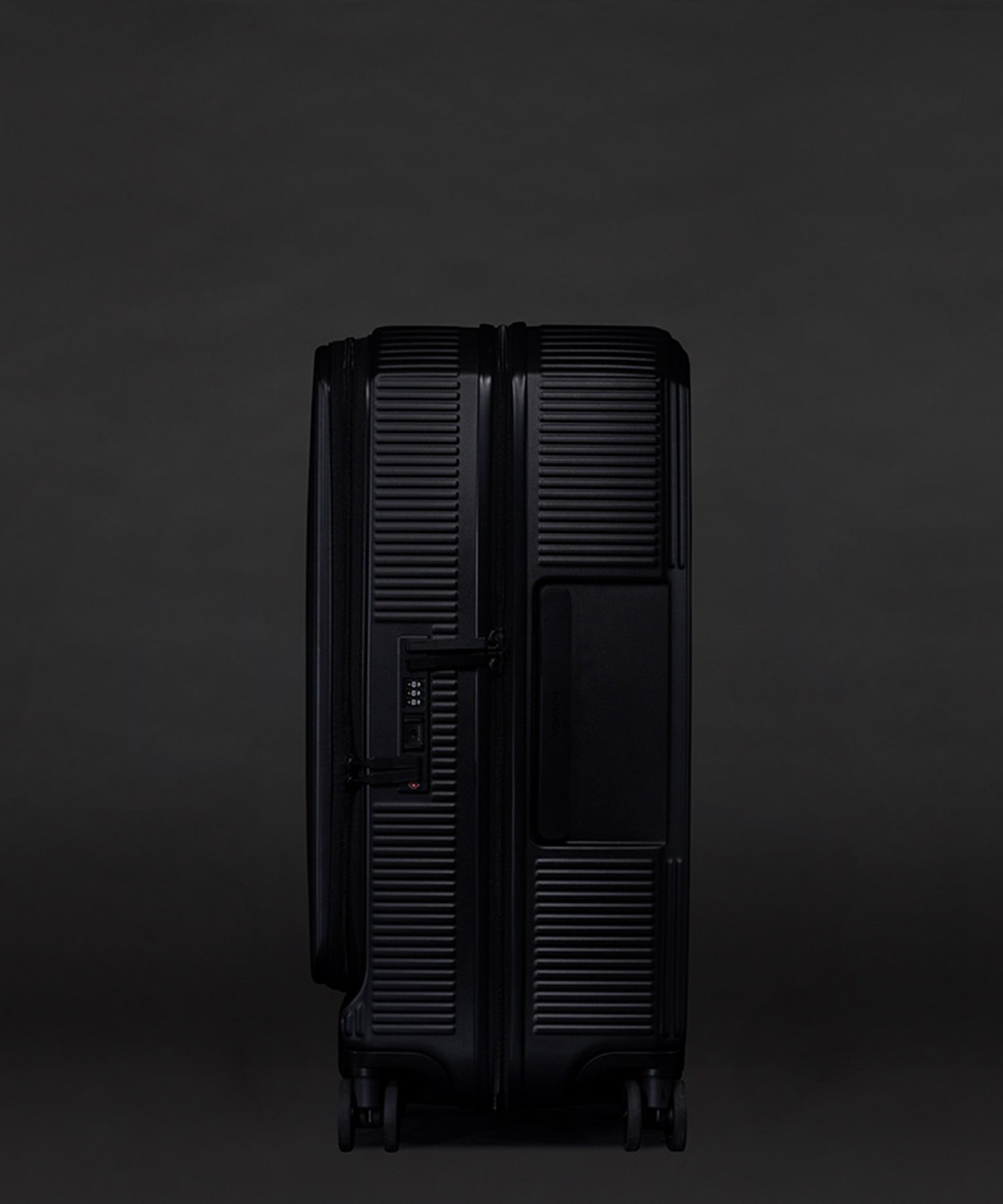 SUITCASE PRO OCTA 65 GAIA BLAC