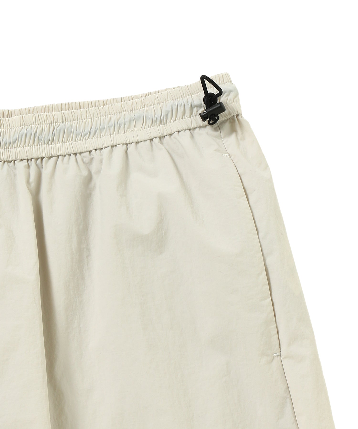 TRAVEL NYLON | WIDE EASY SHORTS