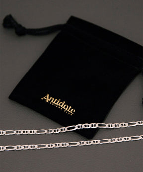 Stud Link Figaro Narrow Chain