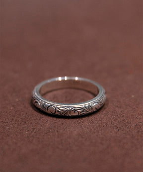 Engraved Round Ring