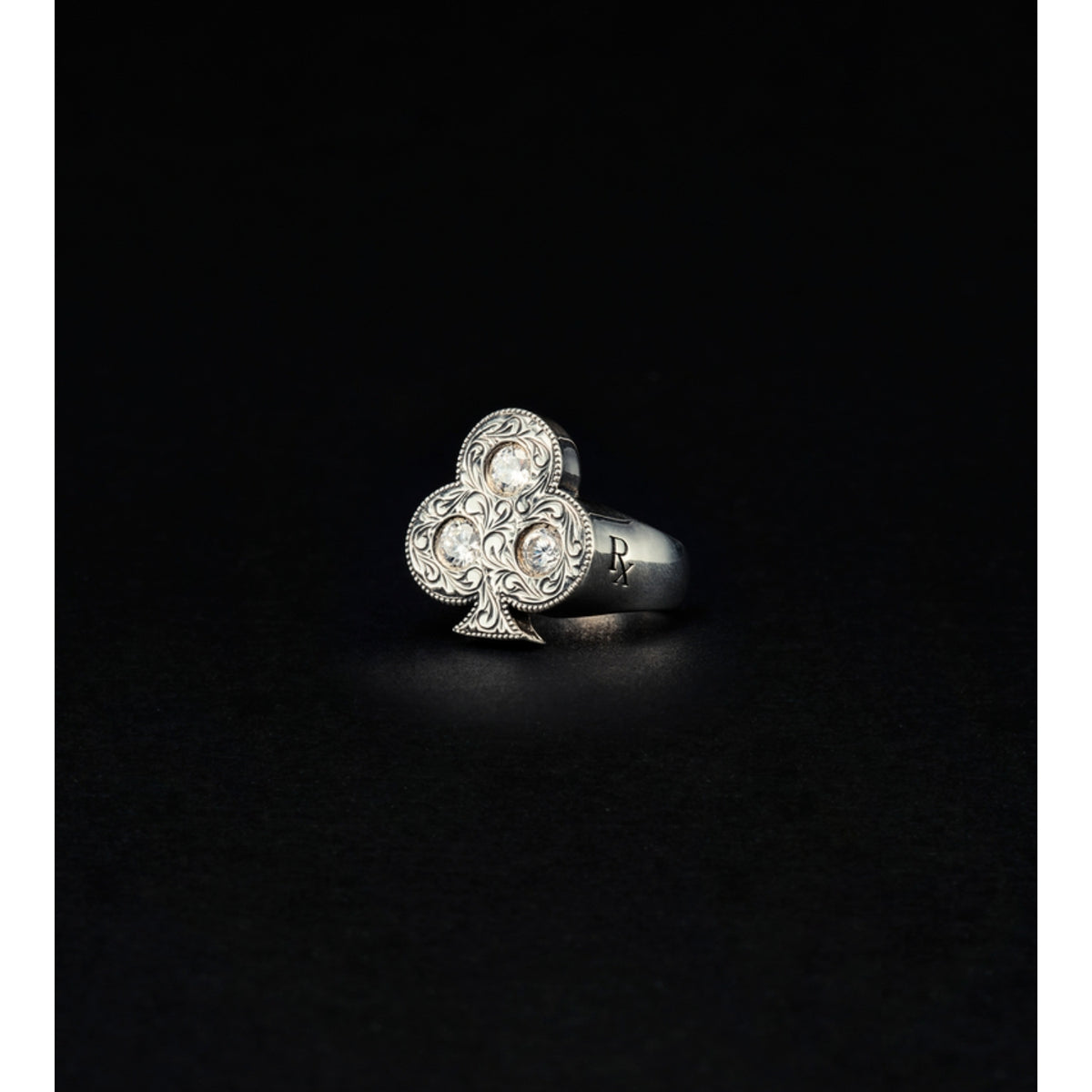 アクセサリー ANTIDOTEBUYERSCLUB Engraved Club Ring Engraved Club Ring - ANTIDOTE BUYERS CLUB (アンチドートバイヤーズ
