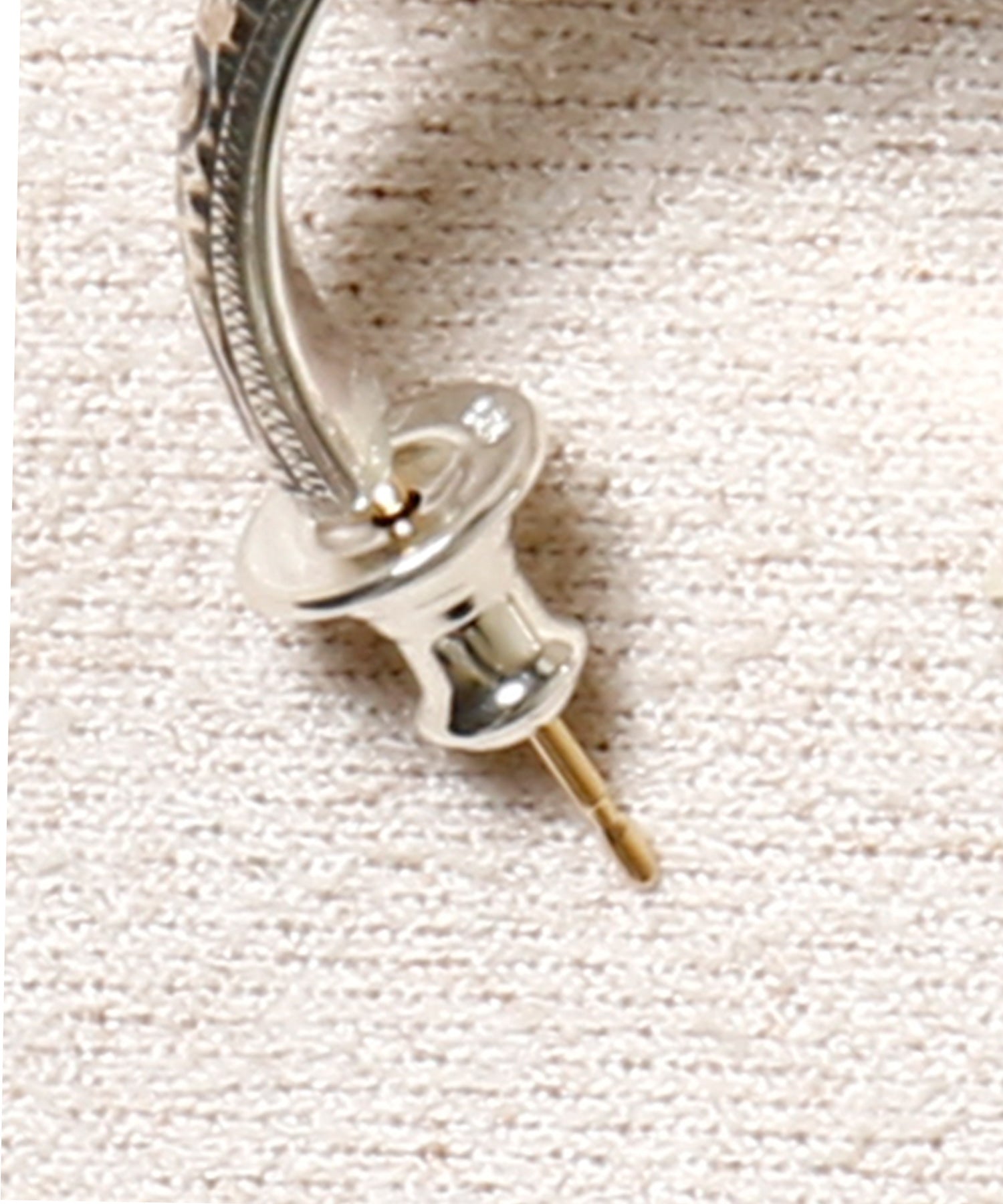 Engraved Hoop Earring (Single)