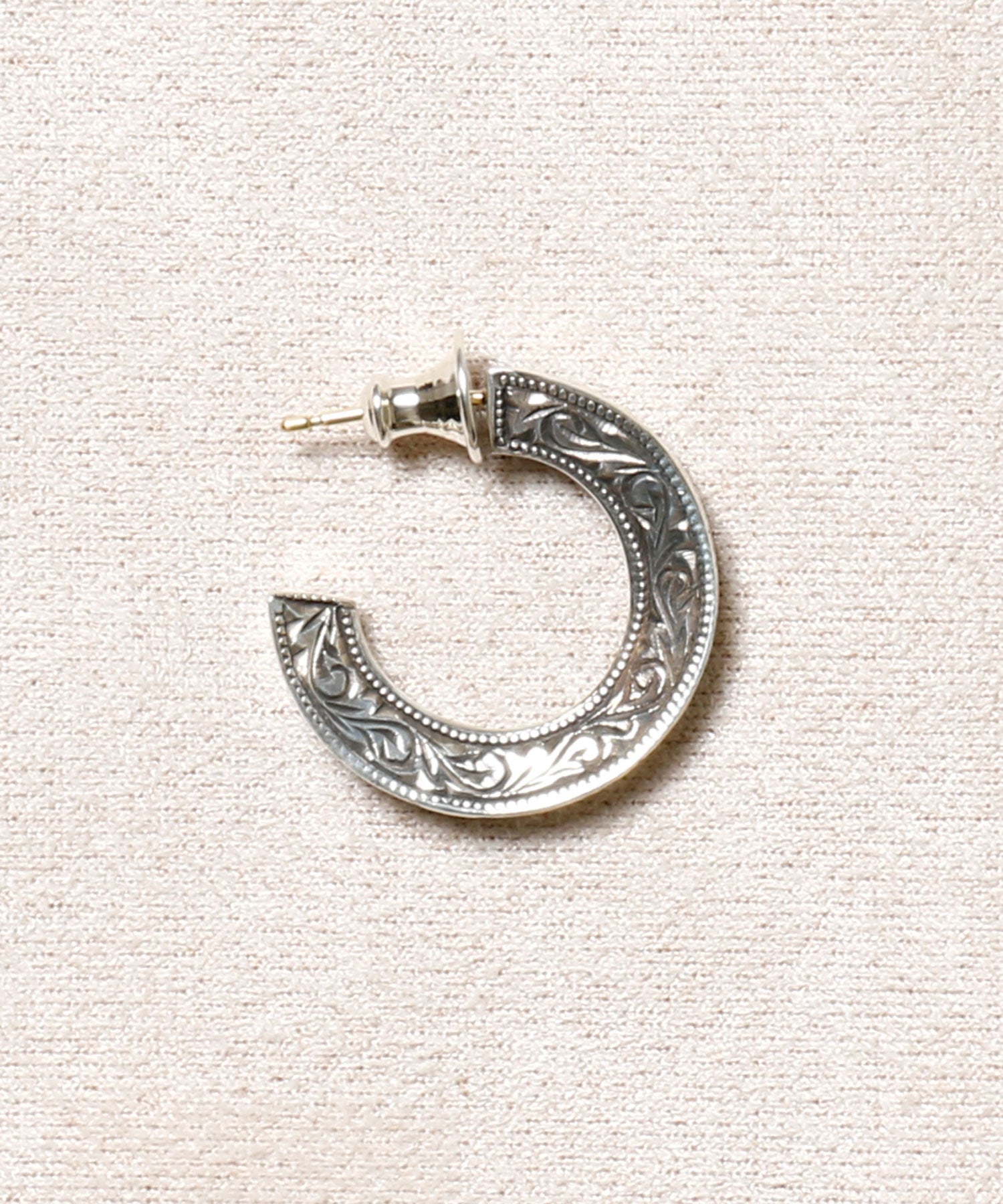 Engraved Triangle Earring (Silver)