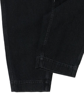 SKATER JEANS