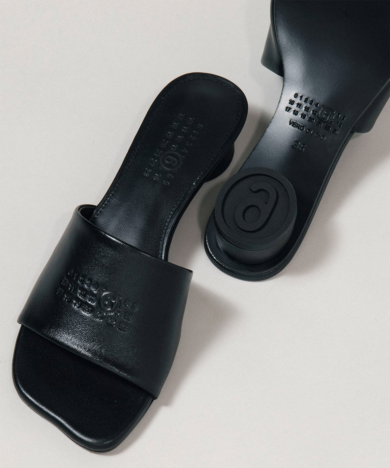 アナトミック サンダル