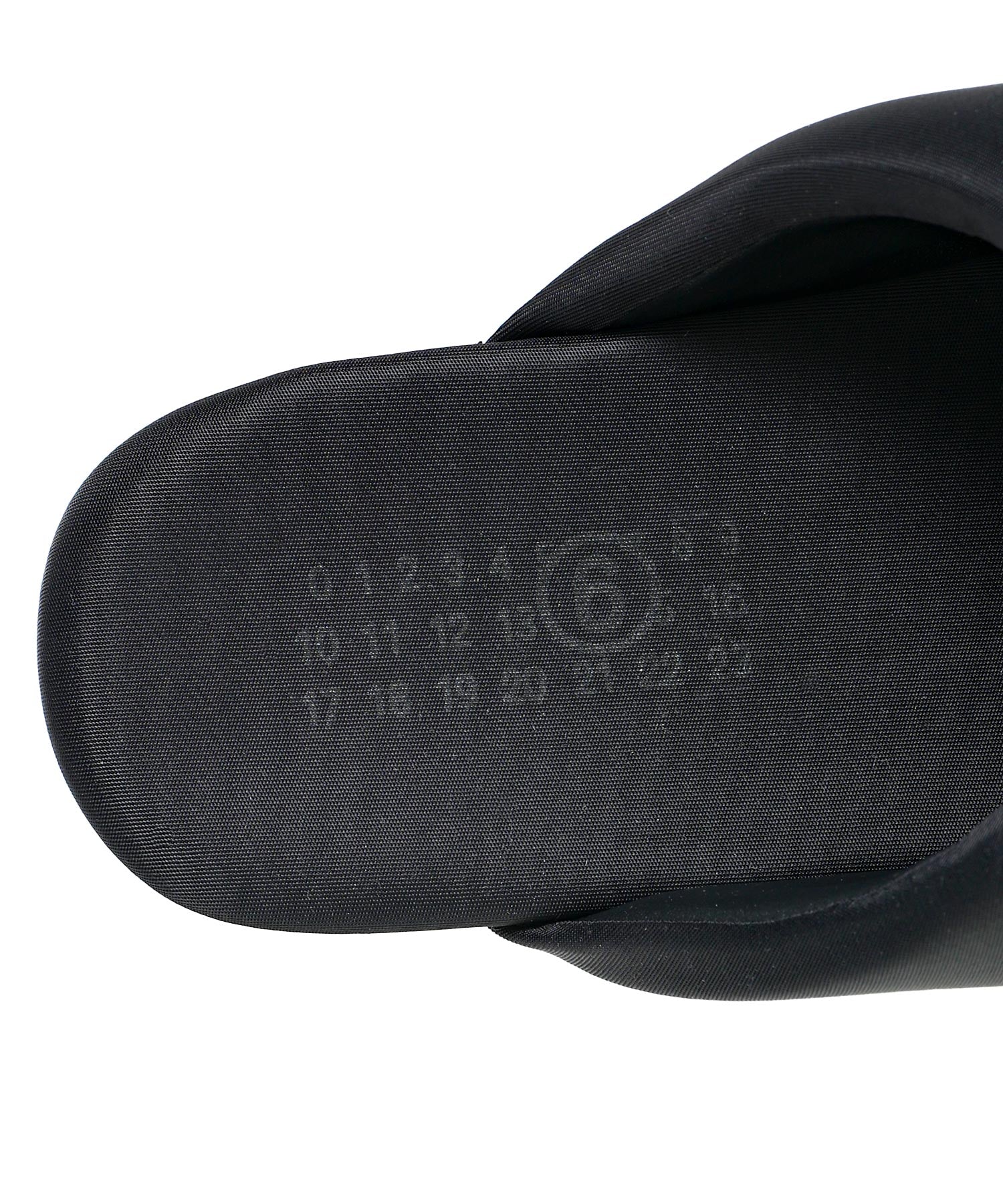 SANDAL