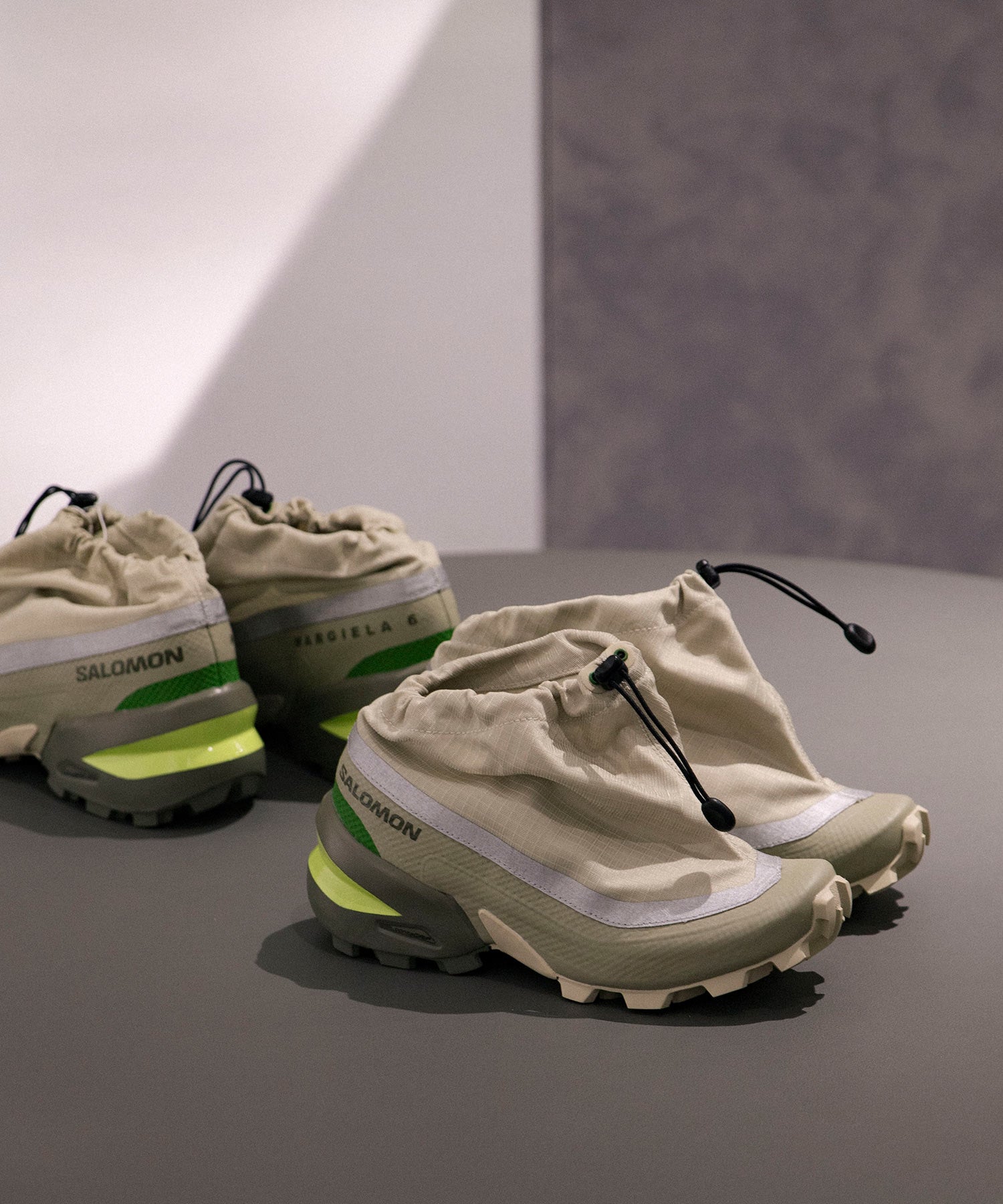 CROSS LOW MM6 Maison Margiela / SALOMON - MM6 Maison Margiela (エムエム6 メゾン マルジェラ) - shoes (シューズ) | FIGURE ONLINE (フィギュアオンライン) 【公式通販】