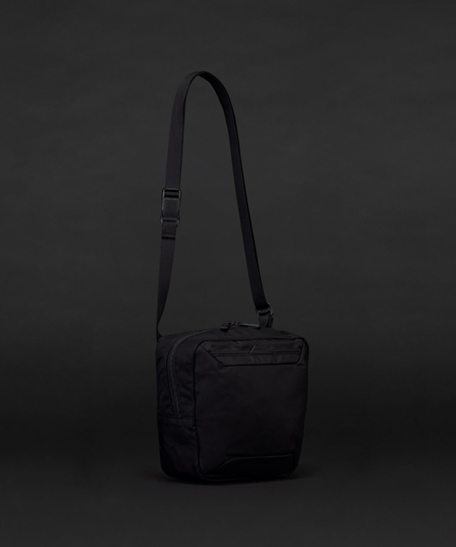 SHOULDER STANDARD SS BLACK
