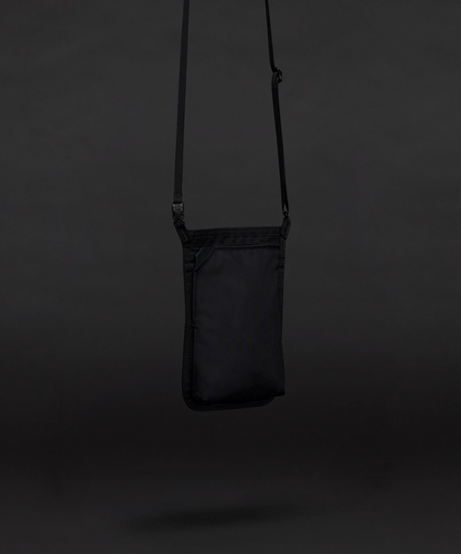 NECK POUCH STANDARD M BLACK