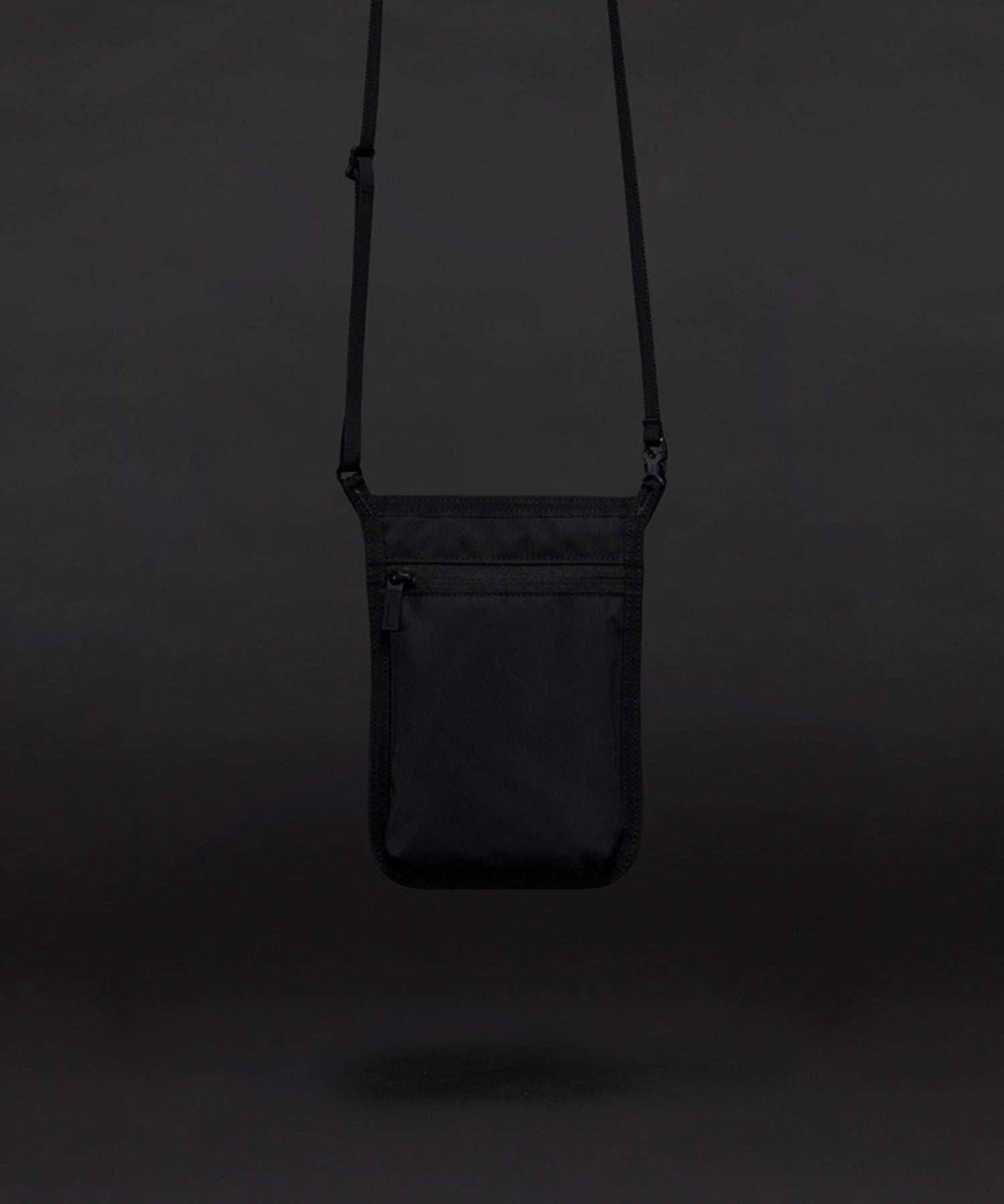 NECK POUCH STANDARD M BLACK