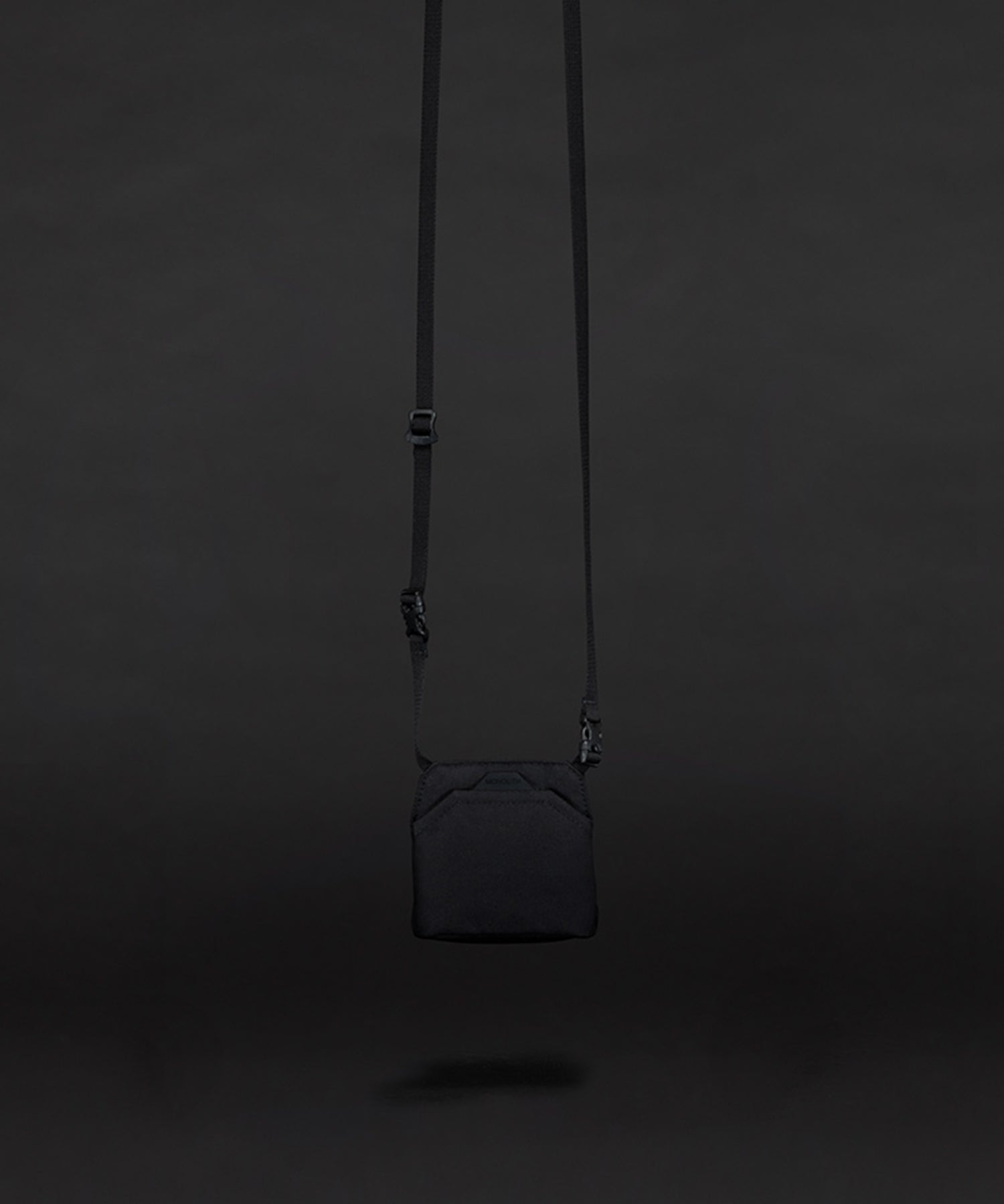 TINY POCKET STANDARD BLACK