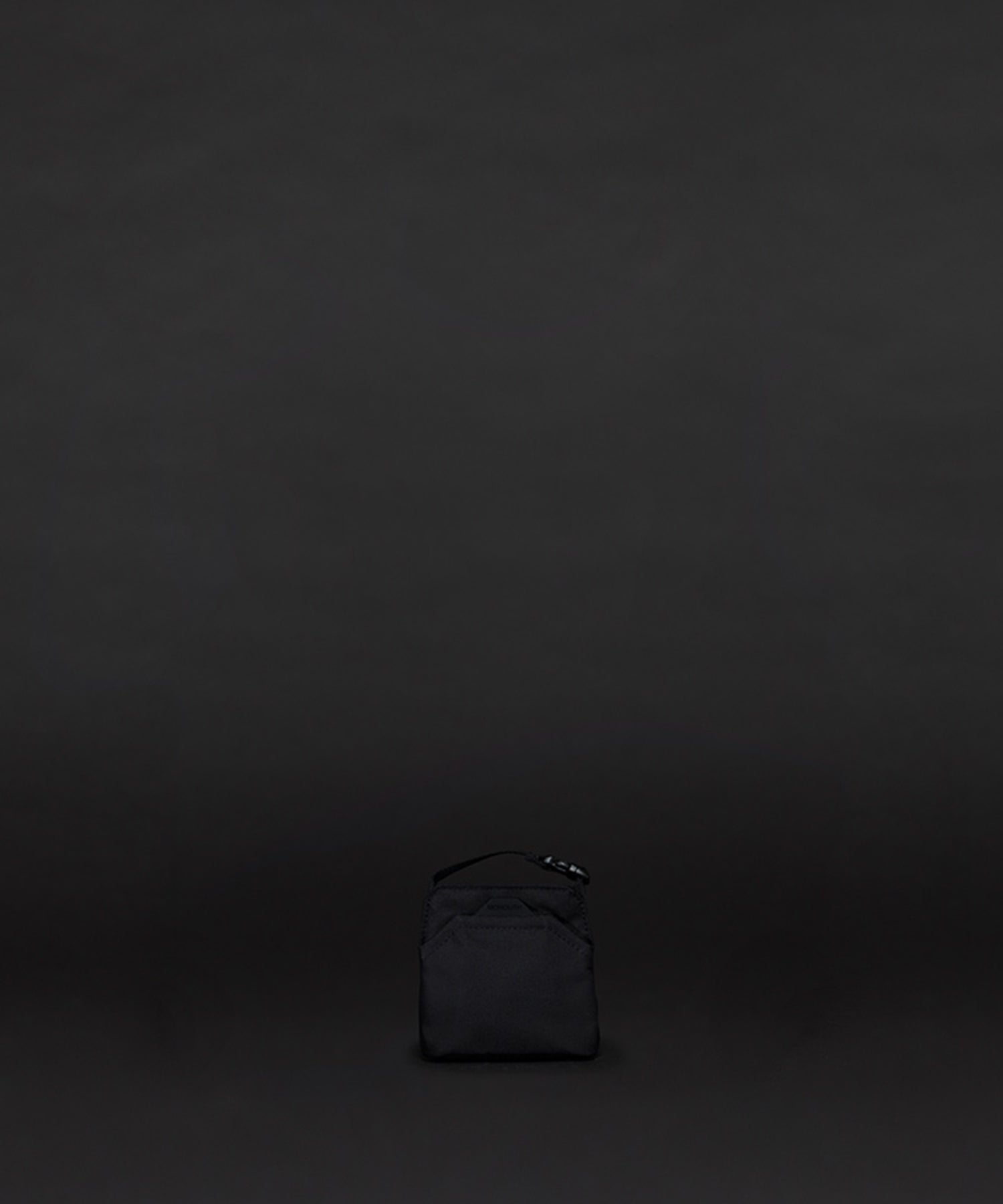 TINY POCKET STANDARD BLACK