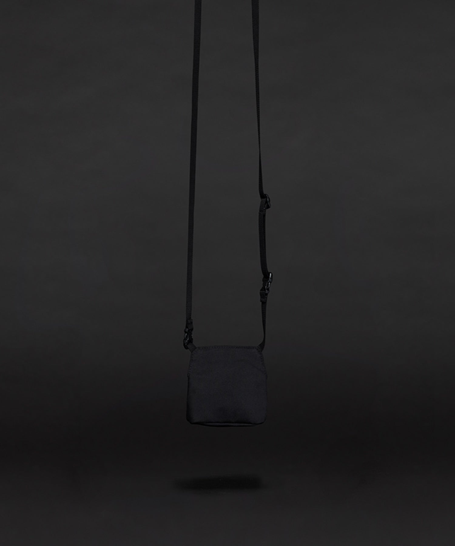 TINY POCKET STANDARD BLACK