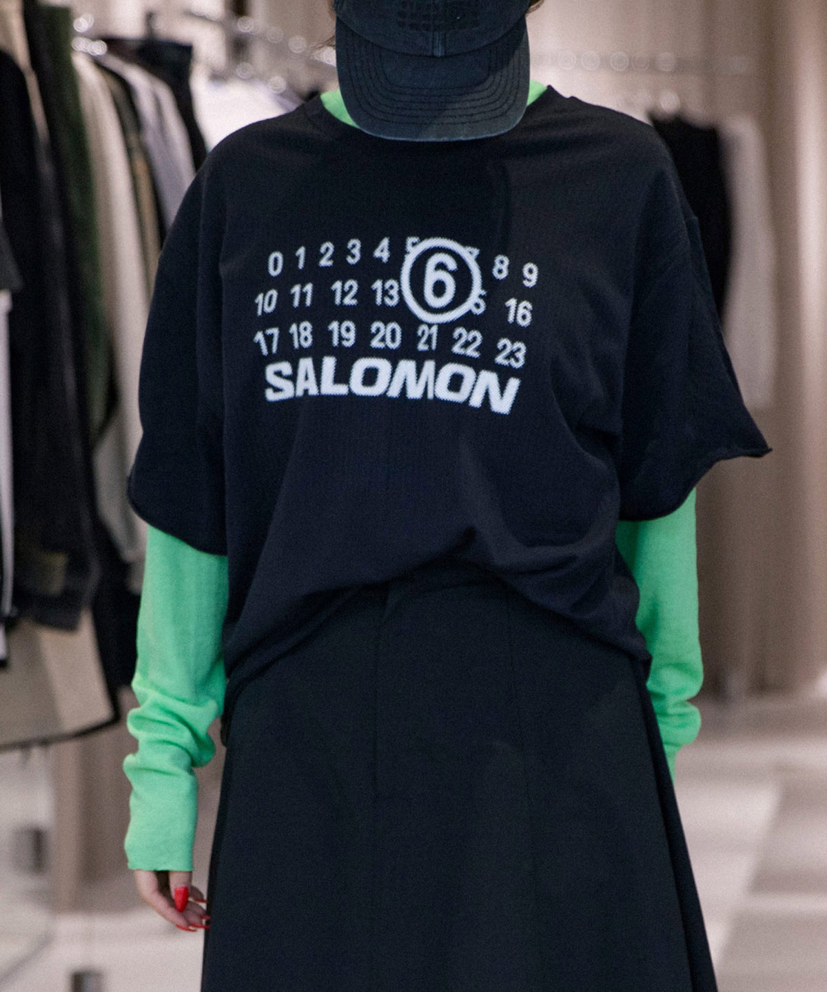 T-SHIRT