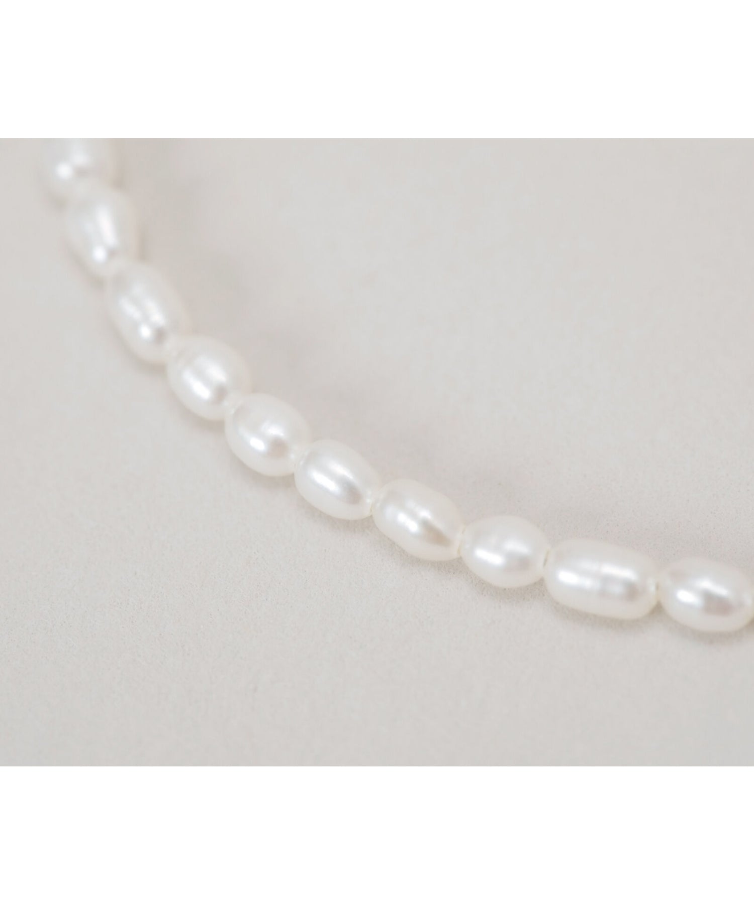 TWNKL PEARL NECKLESS
