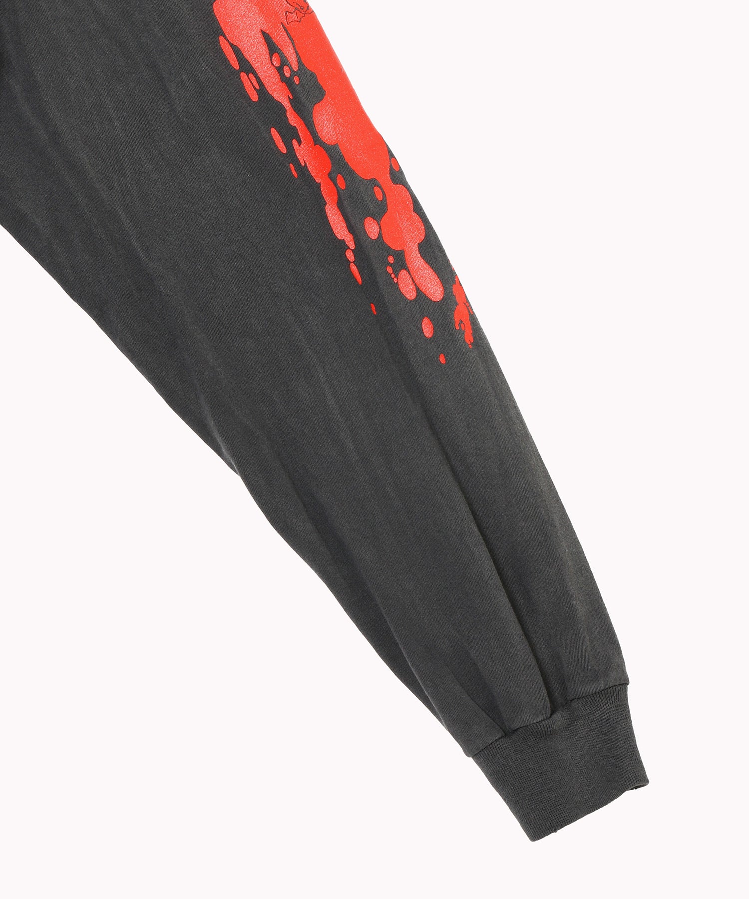 LS TEE / SAINT IS A KISS / BLACK