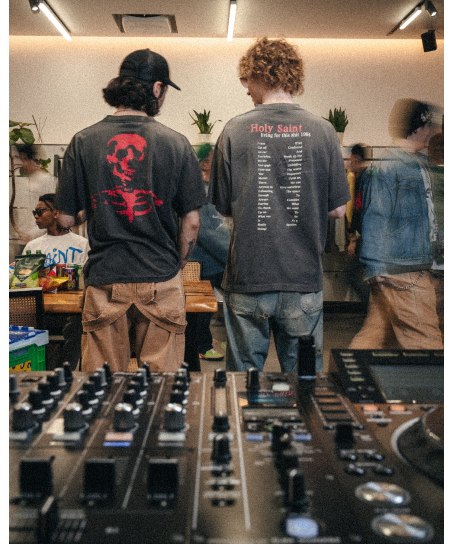 SS T-SHIRT/LOVE CICULATION/BLACK