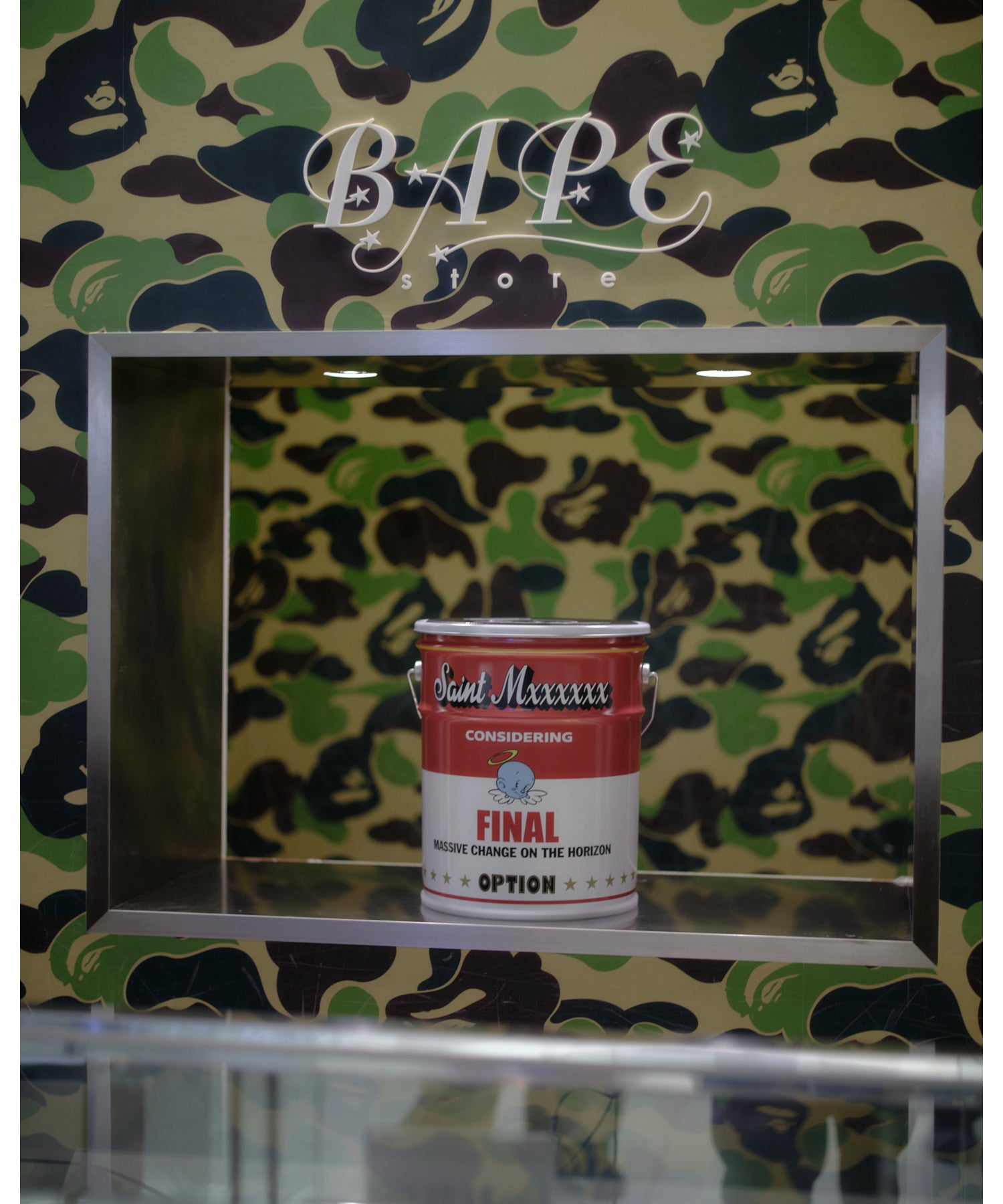 BAPE_CAN STOOL/WHITE+RED