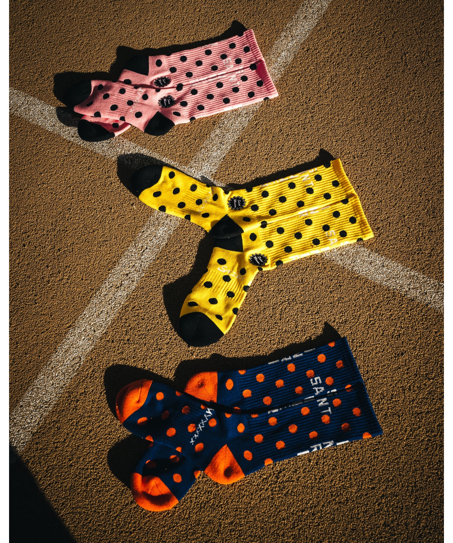 SOCKS / DOT / PINK+BLACK