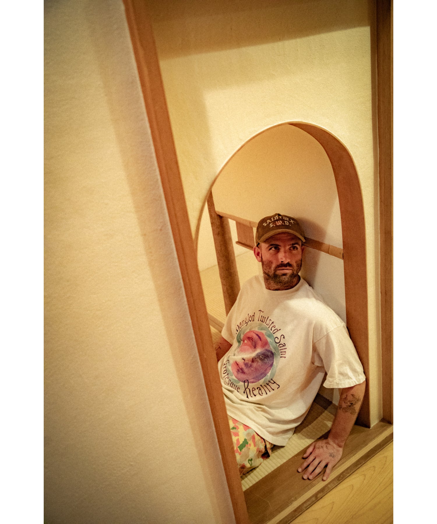 SW_SS T-SHIRT/TWISTED SAINT/WHT