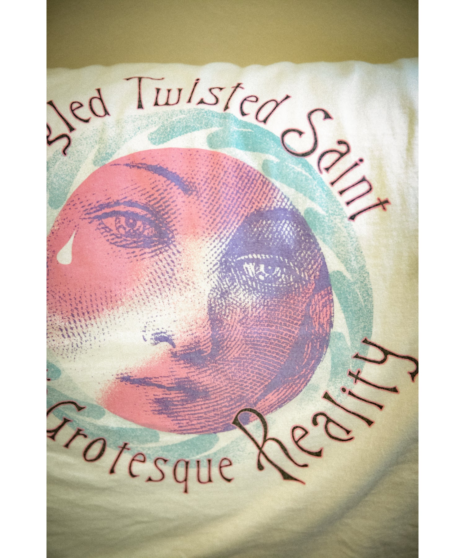SW_SS T-SHIRT/TWISTED SAINT/WHT