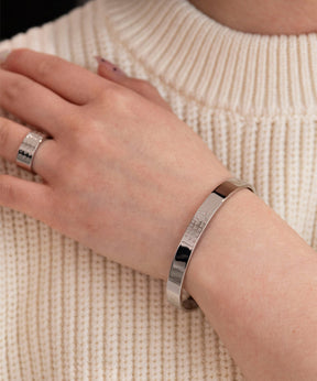 「ニューメリック」ミニマル カフブレスレット