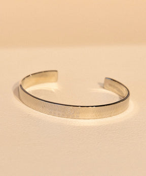 「ニューメリック」ミニマル カフブレスレット