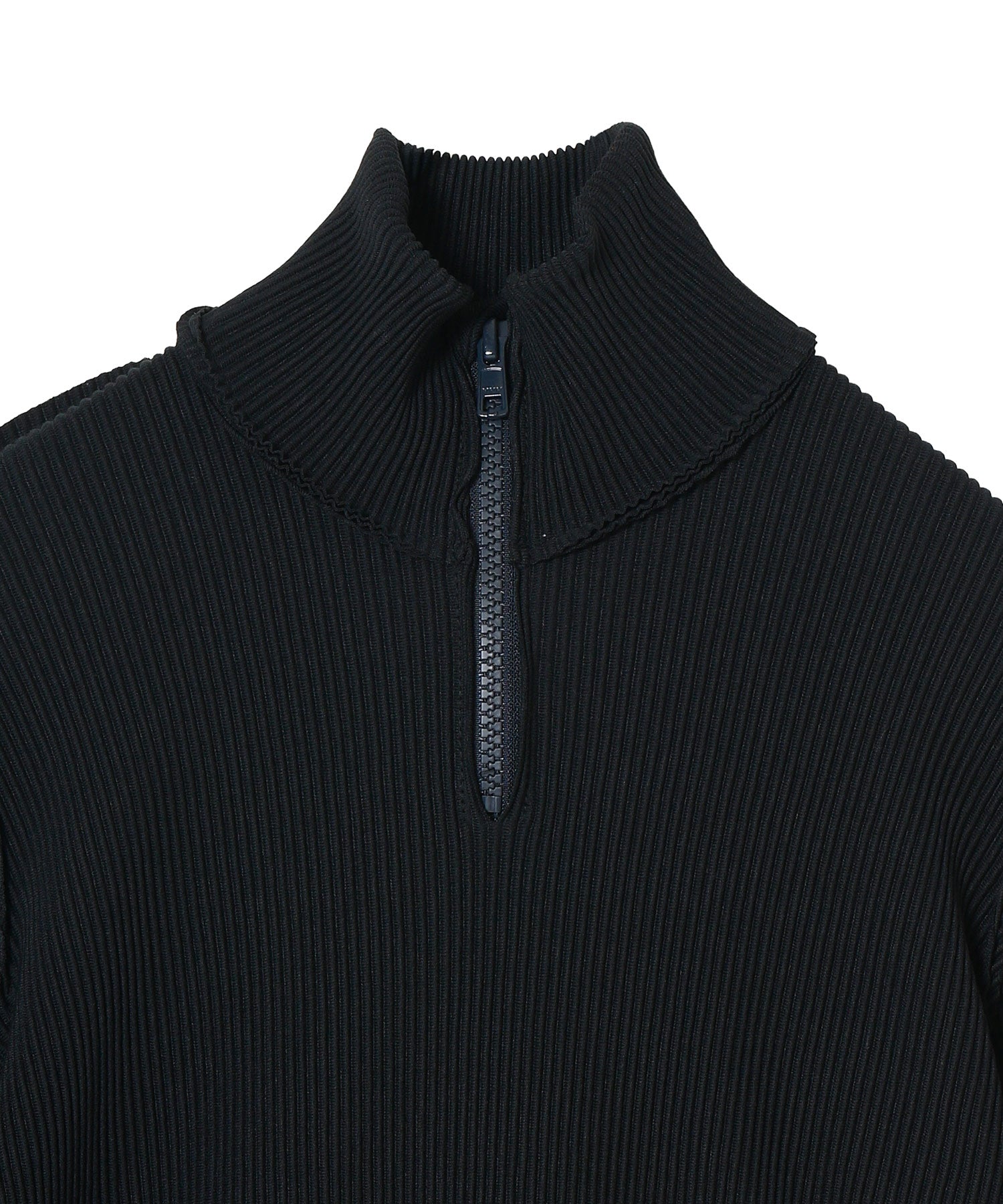 Crisp Half-Zip Top