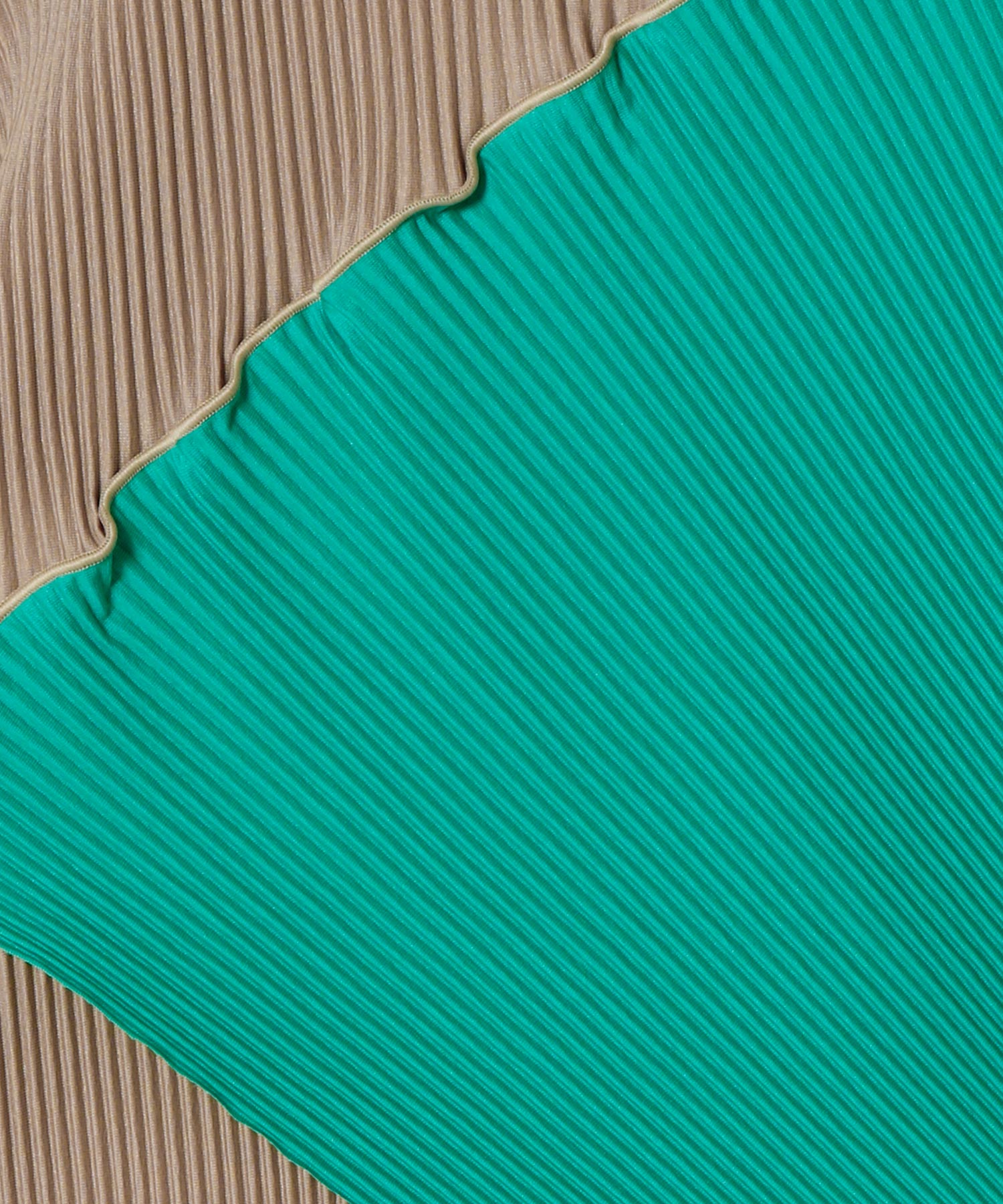 TODO WAVE TOP *SHORT SLEEVE