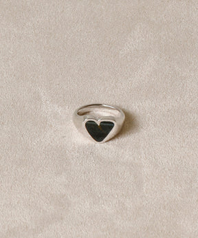HEART STONE RING SLV