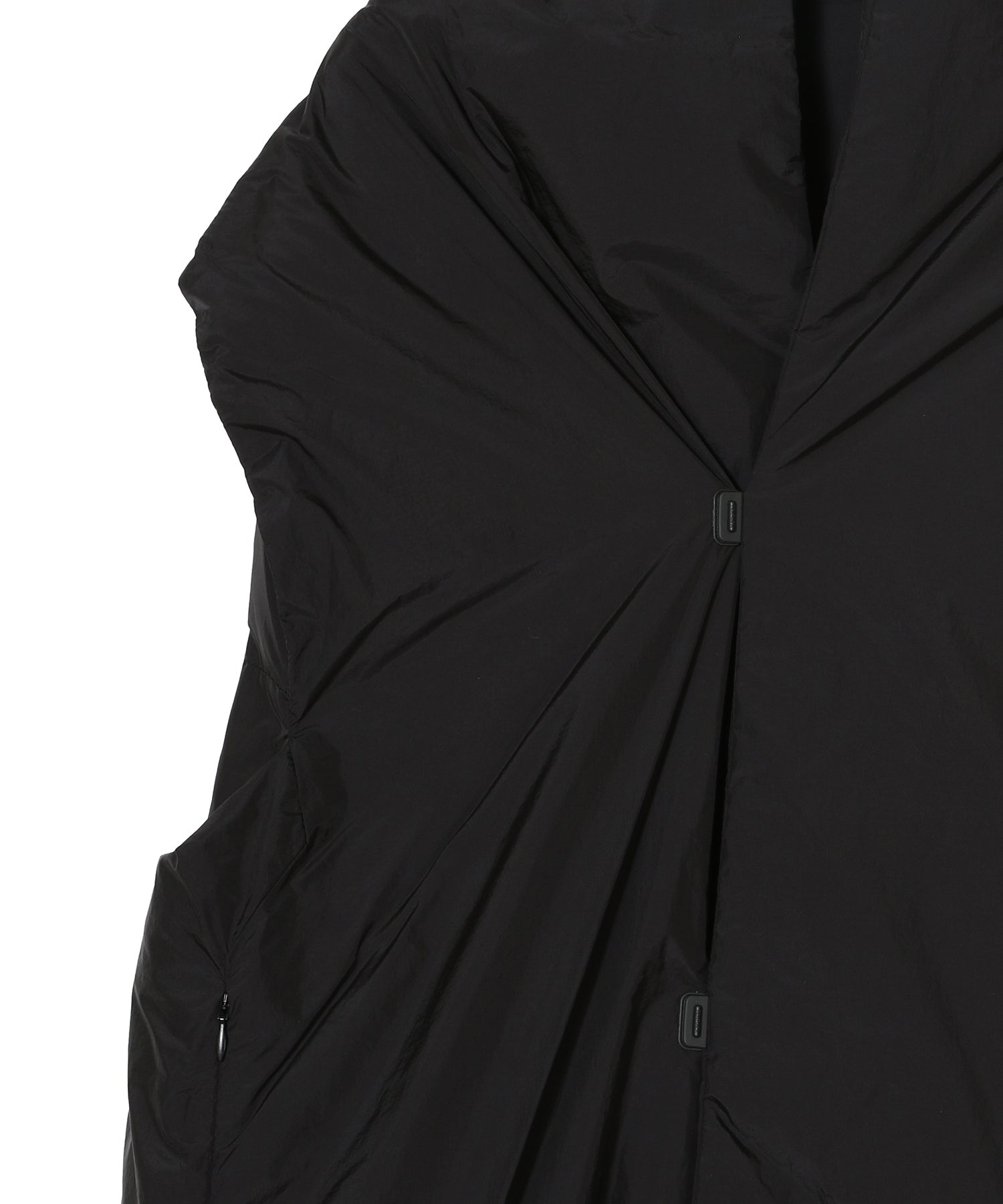 ROOMKEY VEST EVA